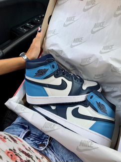 Кроссовки Nike Air Jordan 1 Retro