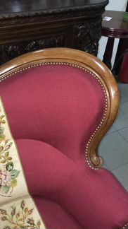 Диван антикварный с гобеленом ручной работы