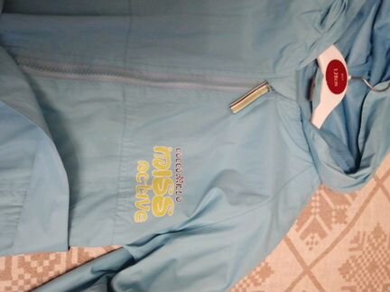 Ветровка для девочки