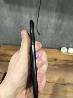 Телефон iPhone