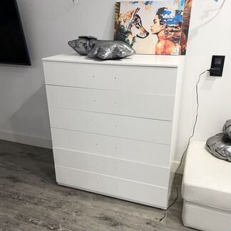 Комод в идеальном состоянии