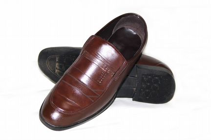 Кожаные мужские туфли