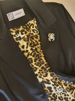 Костюм тройка