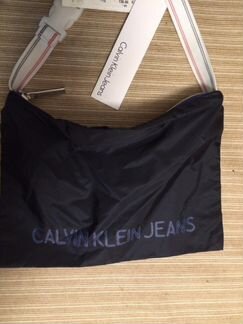 Ветровка calvin klein jeans р. L (48-50)