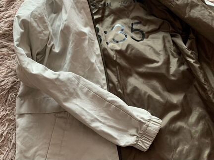 Двухсторонняя ветровка