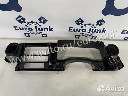 Консоль панели приборов Chevrolet Suburban Tahoe G