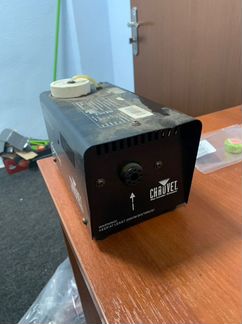 Дым машина / генератор дыма chauvet hurricane 700