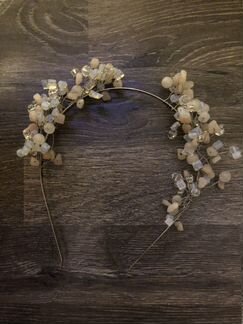 Ободок из камней