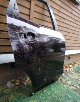 Mazda cx7 правая задняя дверь Мазда cx7