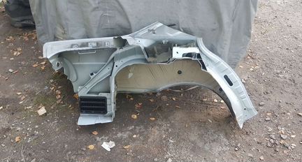 Крыло заднее левое BMW E39 седан