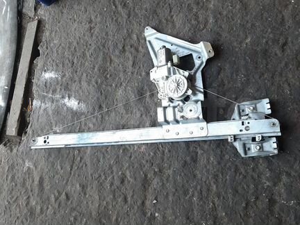 Стеклоподъемник Мерседес Спринтер 906 Крафтер