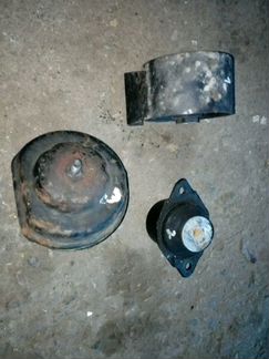 Подушки двигателя golf 2 passat b3 golf 3 jetta 2