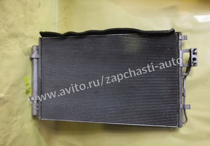 Радиатор кондиционера Hyundai Santa Fe 97606-1u100