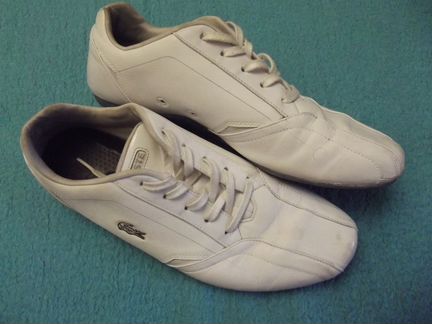 Кроссовки белые б/у Lacoste оригинал