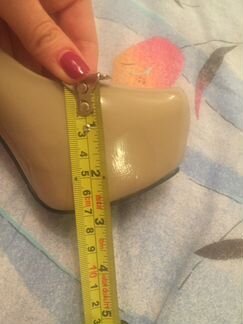 Туфли светло бежевые под лак