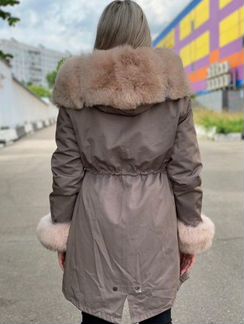 Парка с натуральным мехом