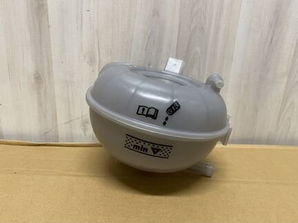 Skoda octavia A7 расширительный бачок